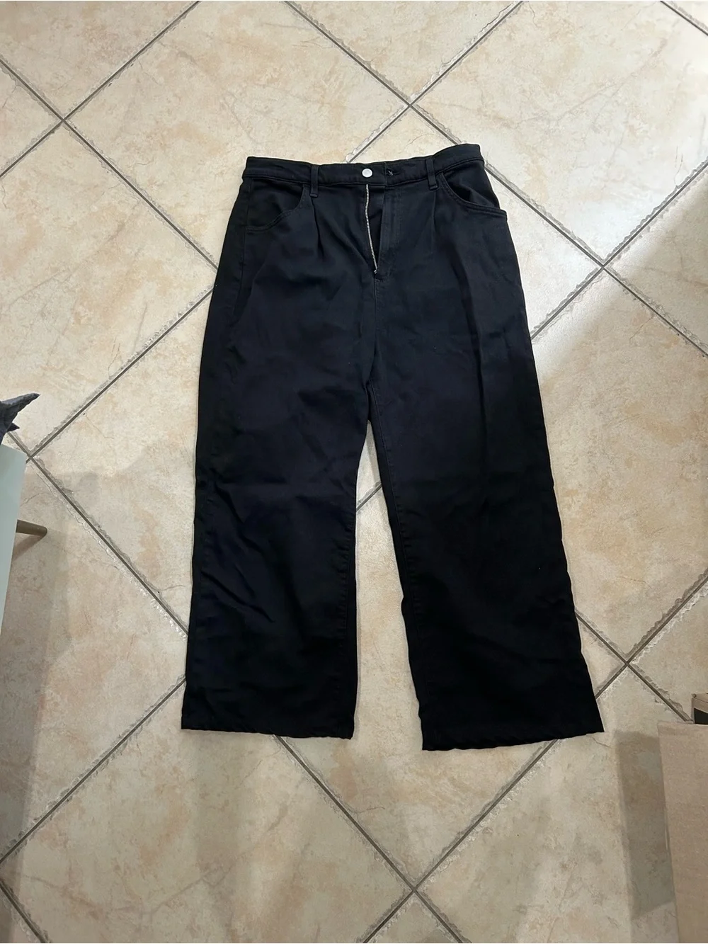 Joe's Jeans Black Straight-Leg Jeans size 31